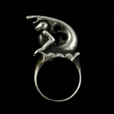 Annette von der Bey, Ring Nixenritter