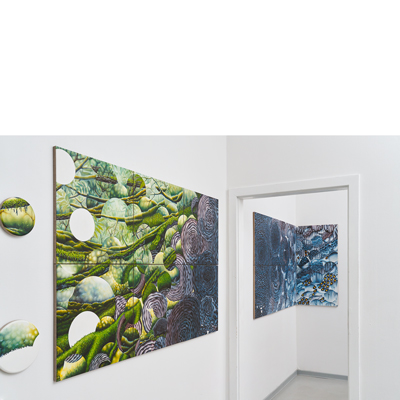 Annette von der Bey, Installation Paradies im E71, Öl auf Leinen