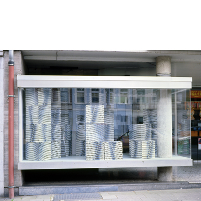 Annette von der Bey, Turm in der Interfood Vitrine, Aachen